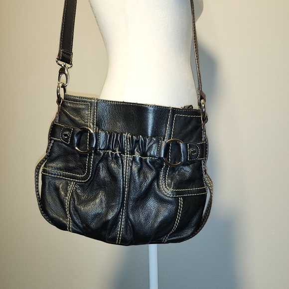 Tignanello Genuine Black Leather Crossbody Handbag Y2K - Picture 1 of 10